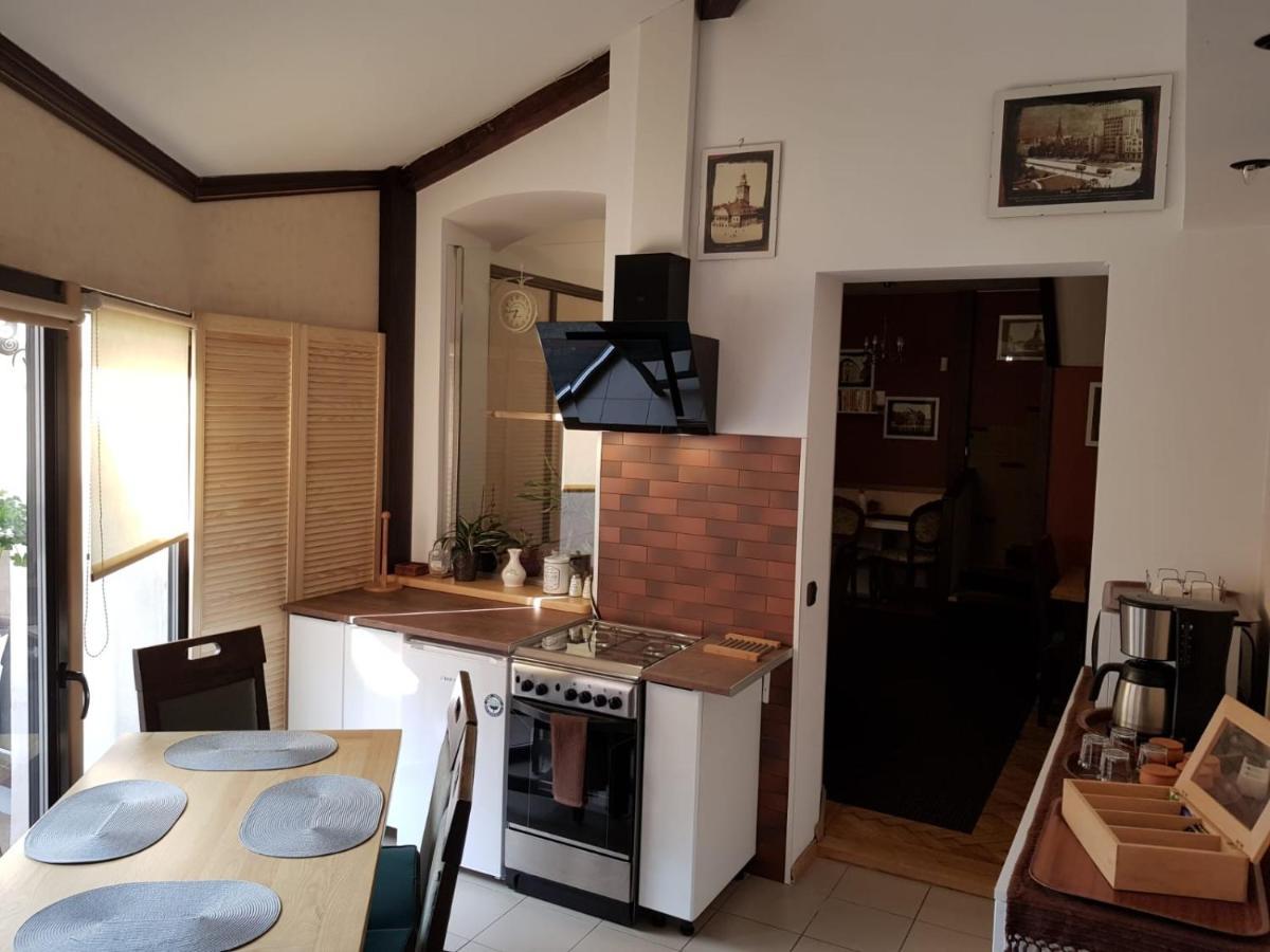Casa Matei Hotell Braşov Exteriör bild