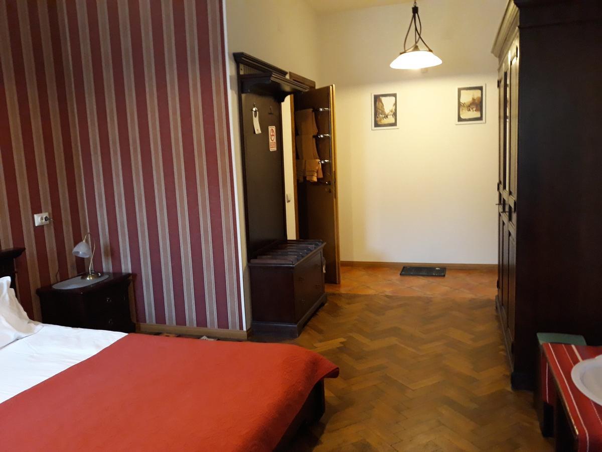 Casa Matei Hotell Braşov Exteriör bild