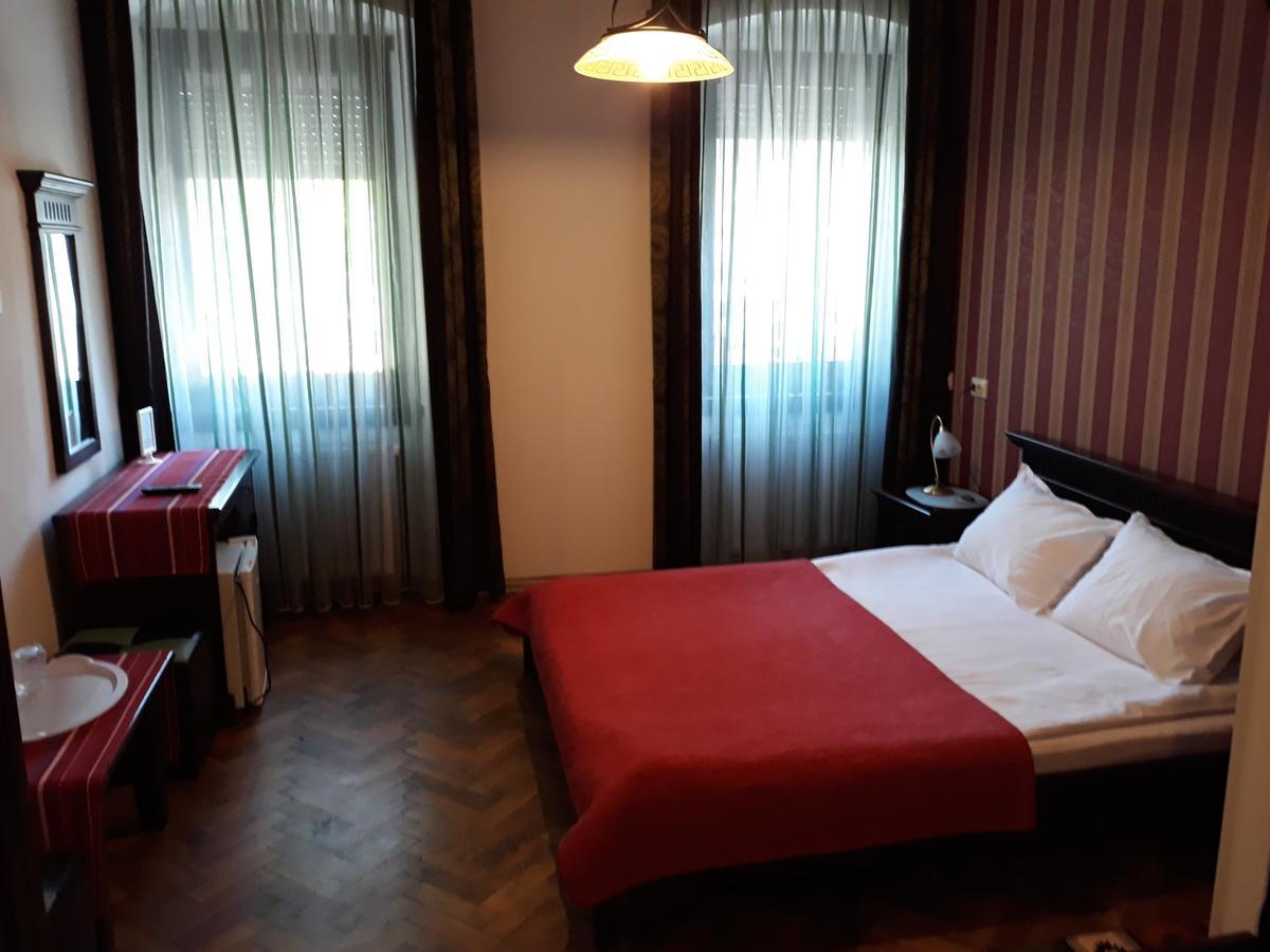Casa Matei Hotell Braşov Exteriör bild