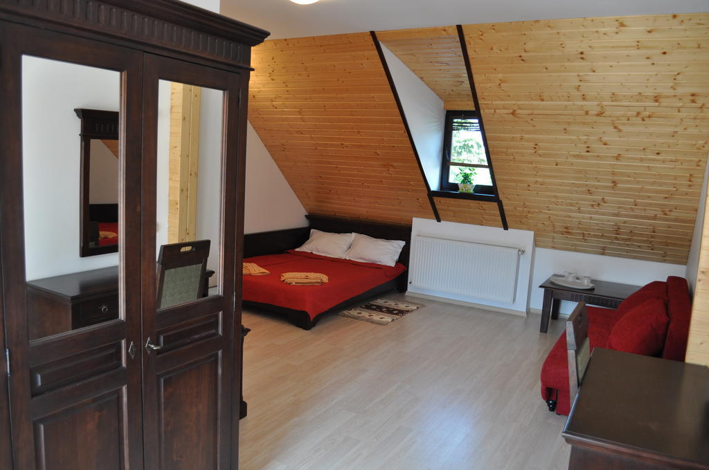 Casa Matei Hotell Braşov Exteriör bild