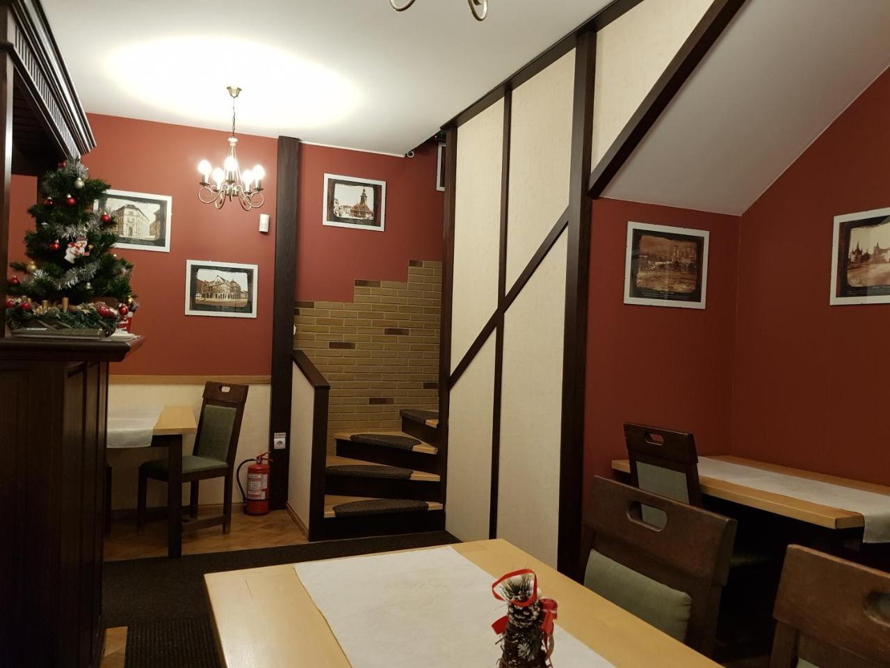 Casa Matei Hotell Braşov Exteriör bild